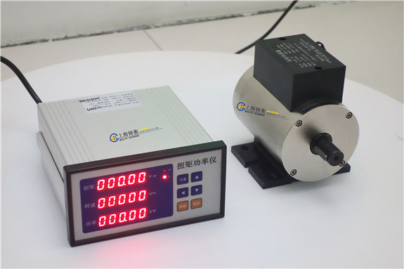 風力發(fā)電機動態(tài)旋轉(zhuǎn)扭力轉(zhuǎn)速力矩功率測試儀