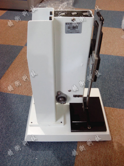 手動立式測試臺結(jié)構(gòu)圖