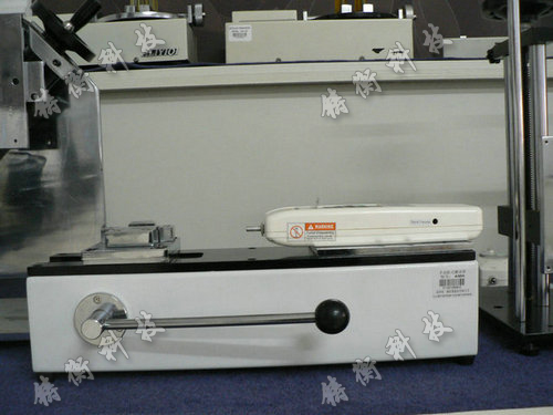 手動(dòng)臥式測(cè)試臺(tái)圖片