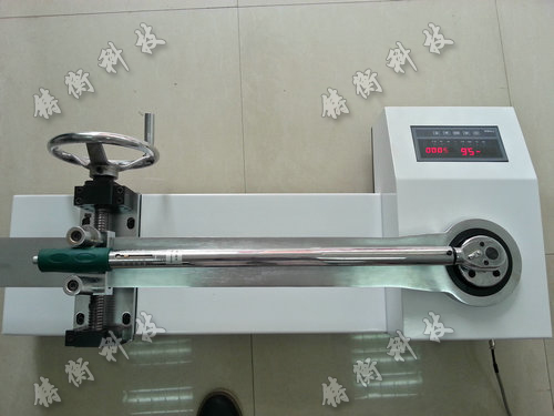 扭力扳手檢驗(yàn)器圖片